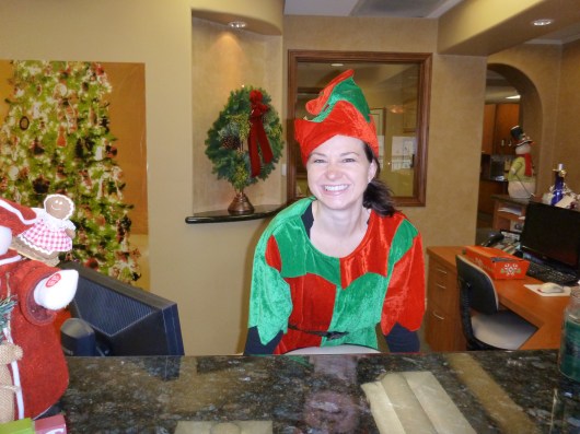 Such a happy and welcoming elf! Thanks again to Emigh Dental Care for a lovely holiday morning out!