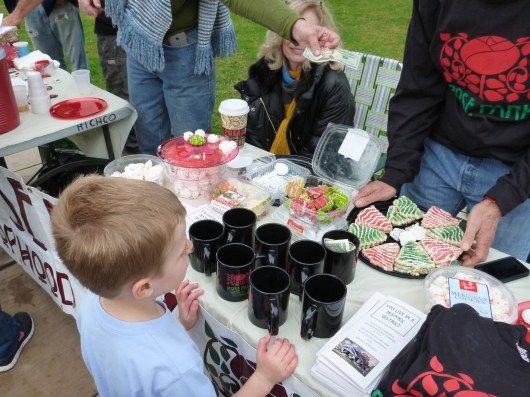 Thanks to the Rose Park Neighborhood Association for the free snow... and the free cookies, too!