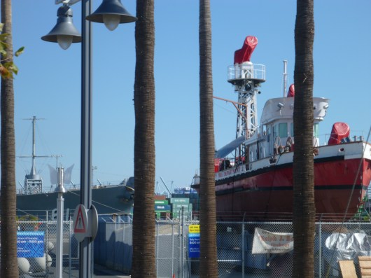 Fireboat outside of LAFD Station #112. I don't know if this is Fireboat #2 or an active service vessel. Maybe T's buddy's dad or mom will see this post and clue me in here. 