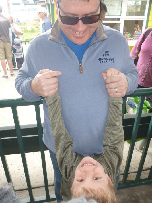 C keeps T "busy" while waiting in line at Southern California Live Steamers. It is the hardest part.