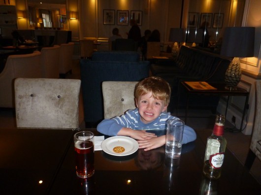 T in the executive lounge at The Waldorf Hilton. You can sort-of see a wider shot behind him of the lounge proper, but it still doesn't do it justice.