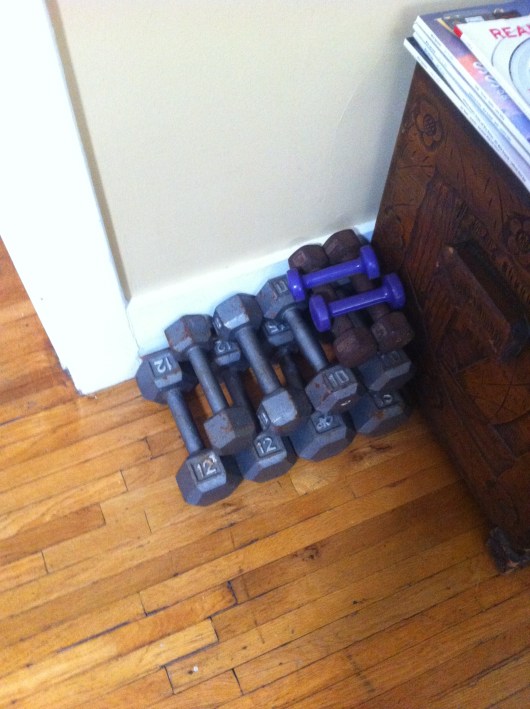 Here's a photo of my usual gym experience. While it's effective, it's not very social. Enter Xtend Barre Seal Beach.